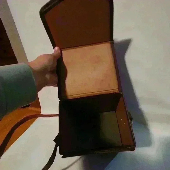 Polaroid vintage Camara case hard leather - Picture 5 of 5